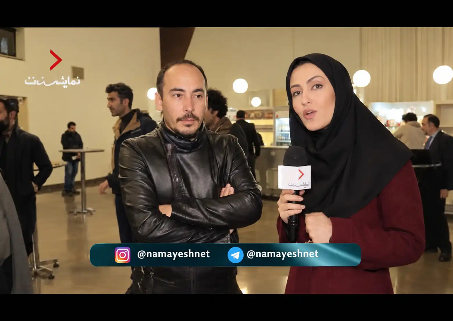 مصاحبه نمایش نت با اکبر صادقی در مراسم اختتامیه سی و ششمین جشنواره بین‌المللی تئاتر فجر